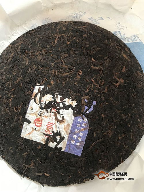 品飲潤元昌經(jīng)典三五七熟茶 ,感受甜潤風(fēng)